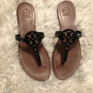 Tory Burch Gabriel Flat Thong Sandal 7.5